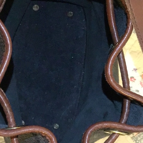 Dooney and Bourke Drawstring Bucket Handbag EUC Black - Picture 3 of 7